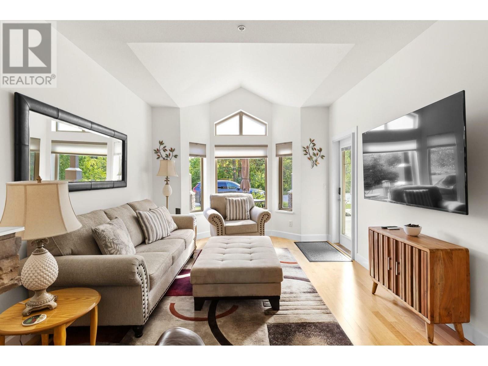 Property Photo:  3996 Beach Avenue 127  BC V0X 1X5 