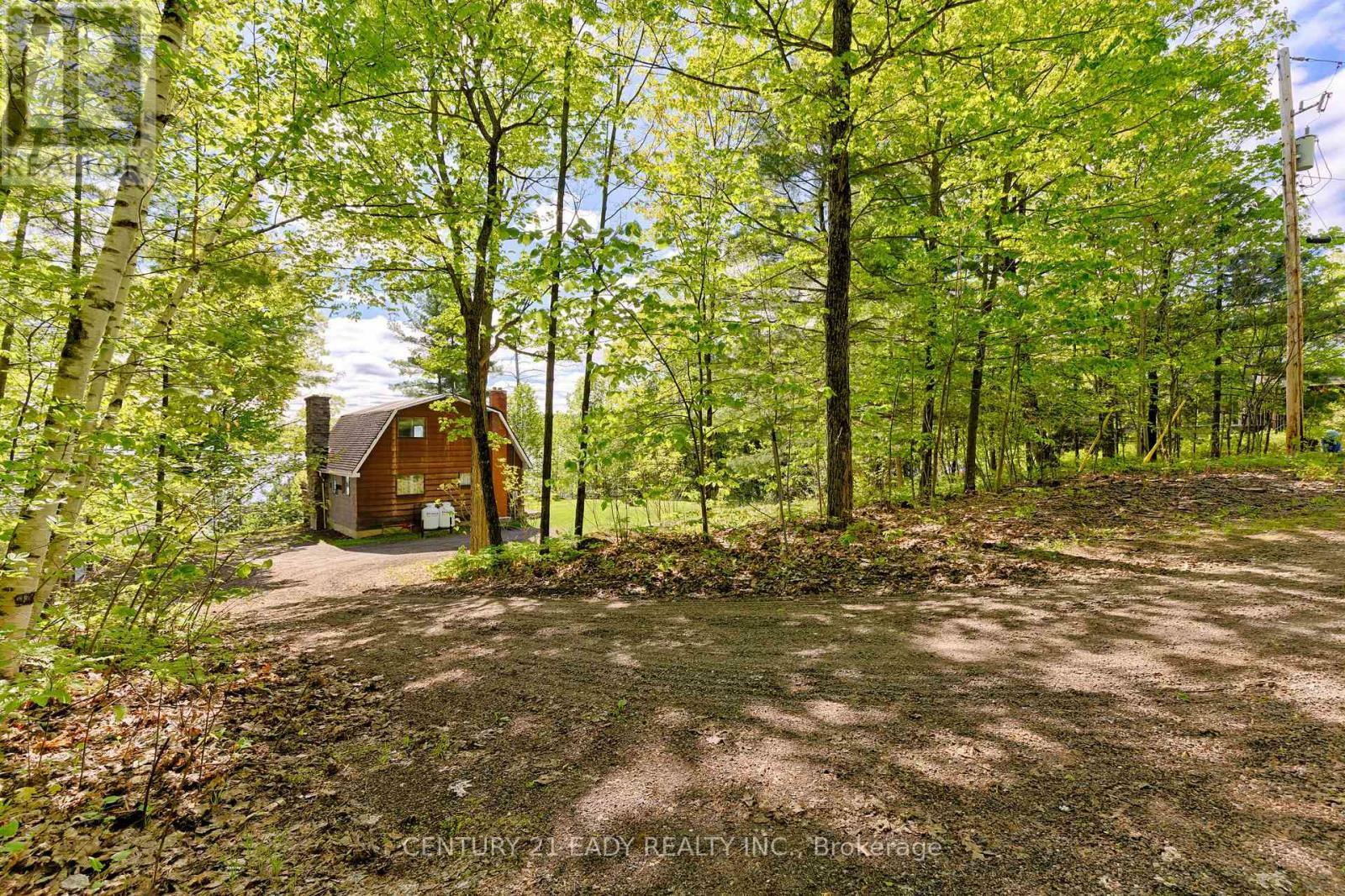 Property Photo: 1044 Beachs Lane ON K0J 1H0