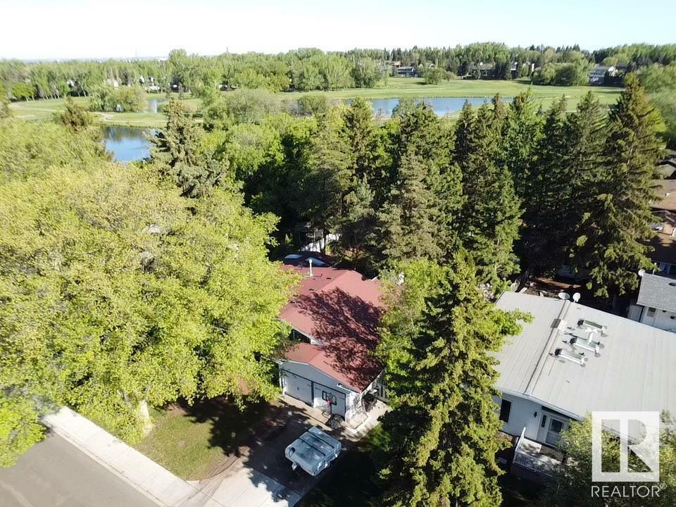 Property Photo: 1990 Glenmore Avenue AB T8A 2G5