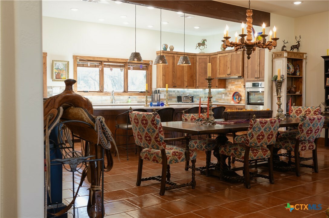 Property Photo: 19348 N US Highway 281 TX 76550