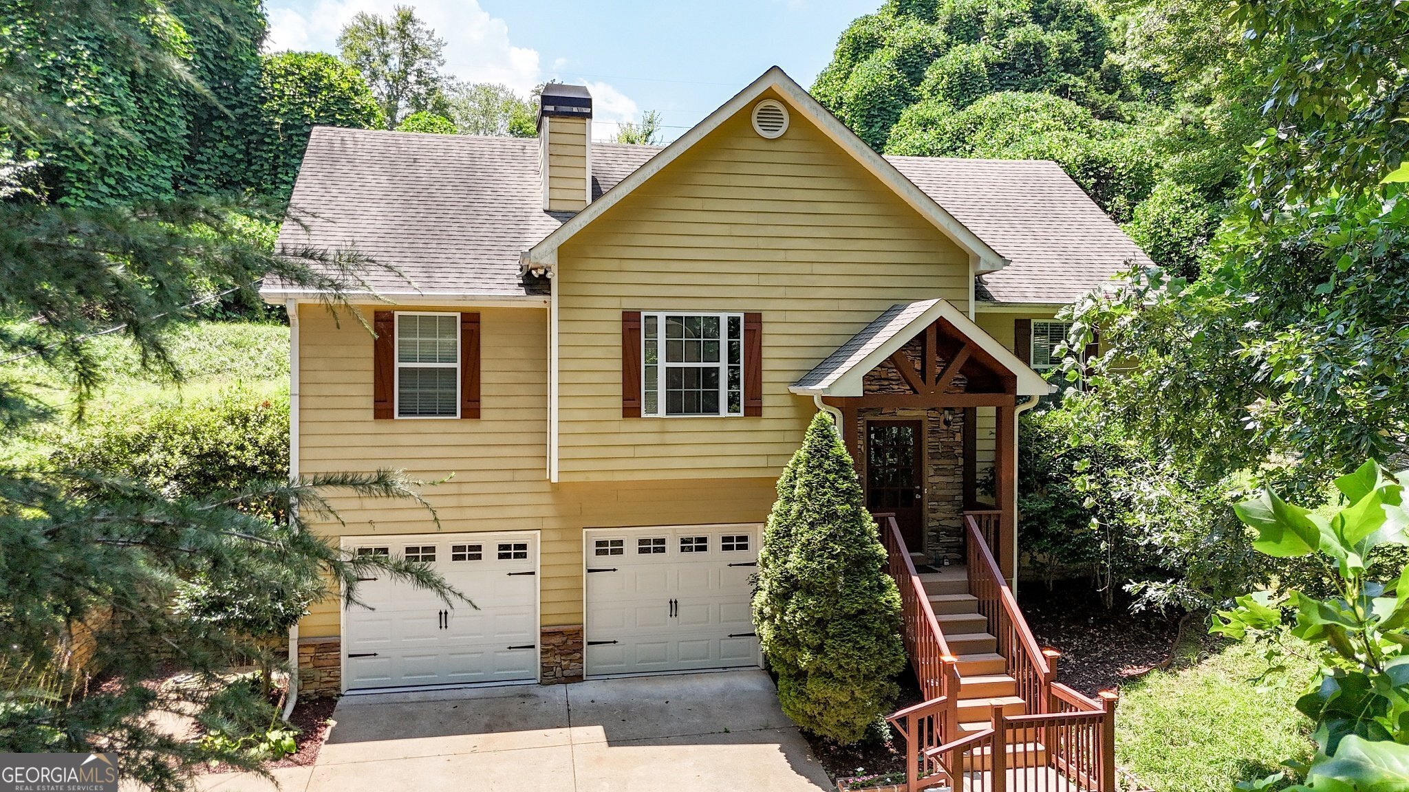 Property Photo:  405 Scenic View Drive  GA 30143 