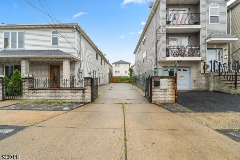 Property Photo: 230 Florida St NJ 07206