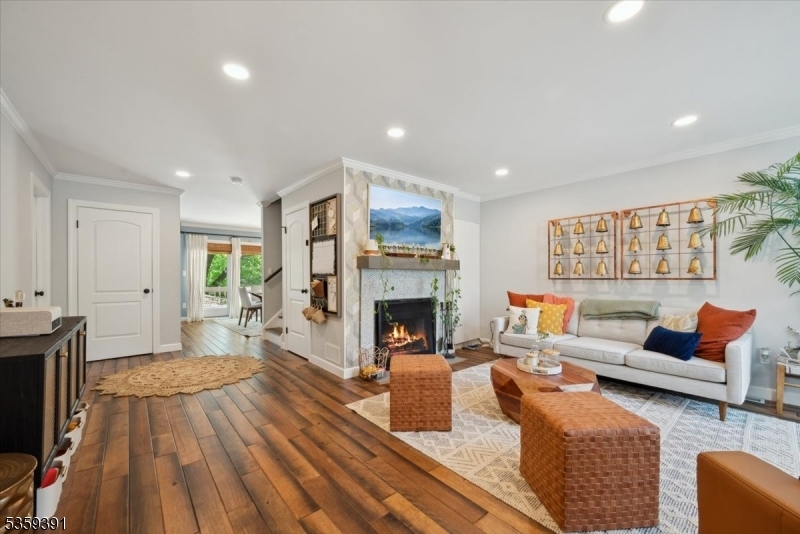 Property Photo: 25 Franklin Court NJ 07924