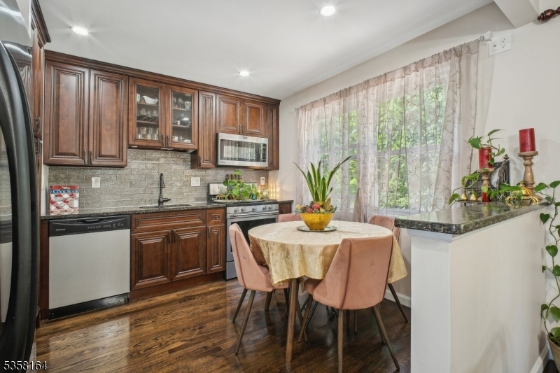 Property Photo: 1048 Lowden Ave NJ 07083