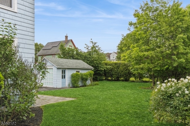 Property Photo: 405 High St NJ 07016