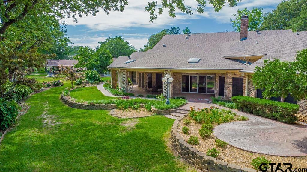 Property Photo: 224 Texas Dr. TX 75771