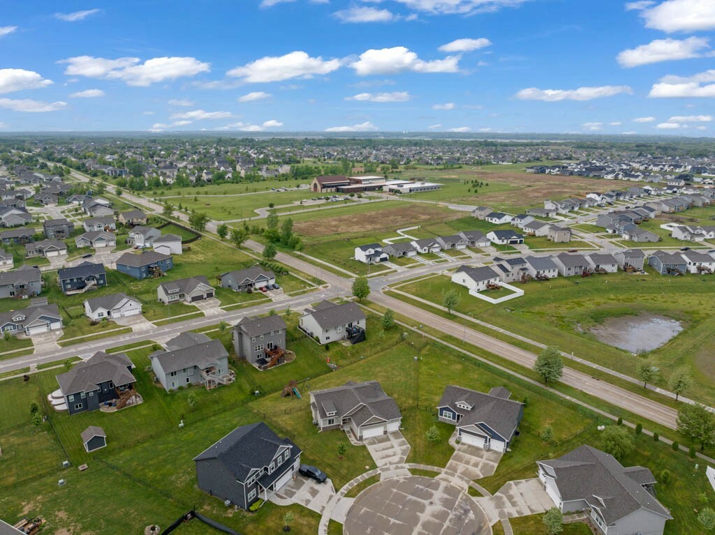 Property Photo: 3911 NW 14th Court IA 50023