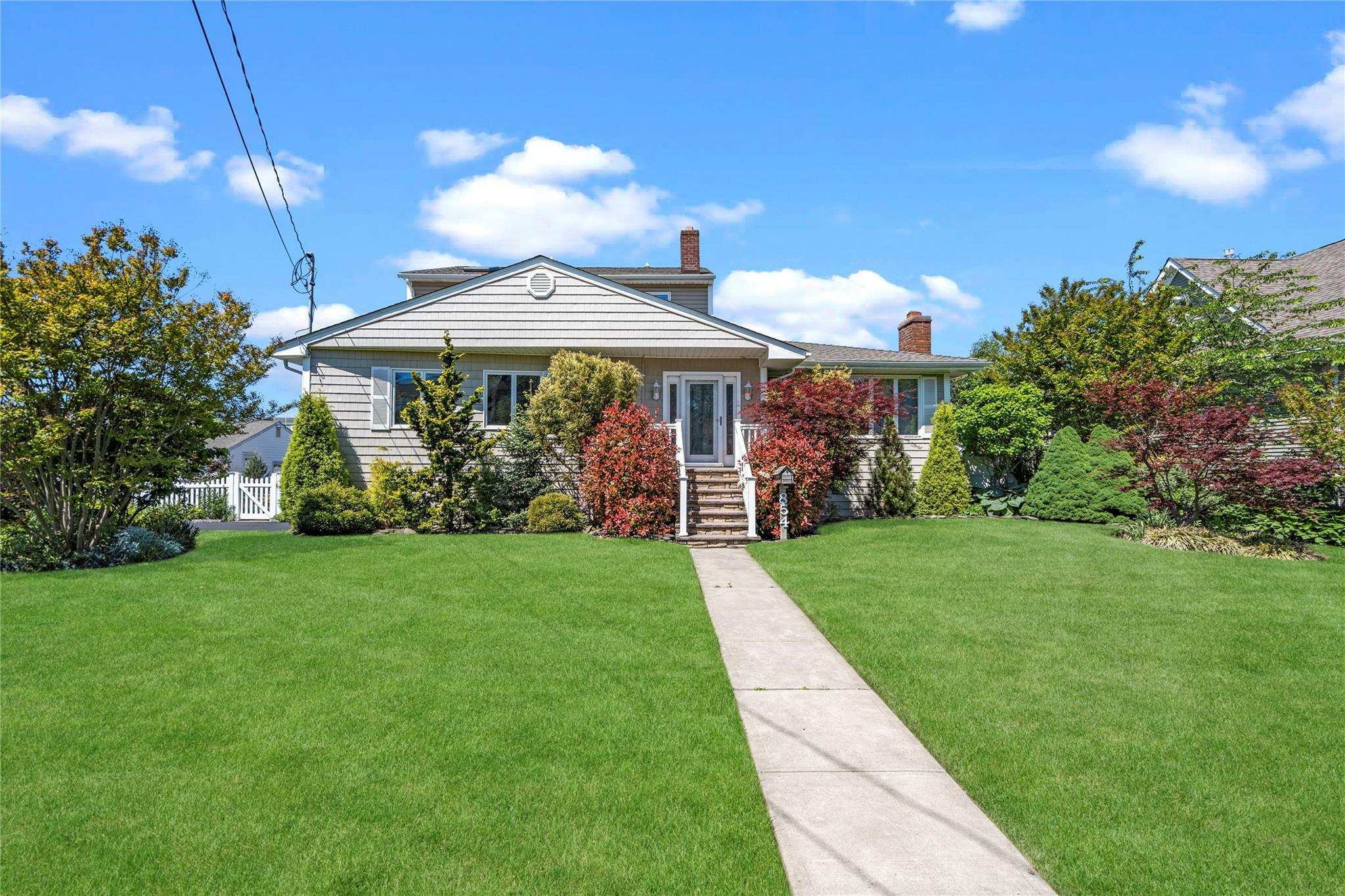 Property Photo:  854 E Bay Drive  NY 11795 