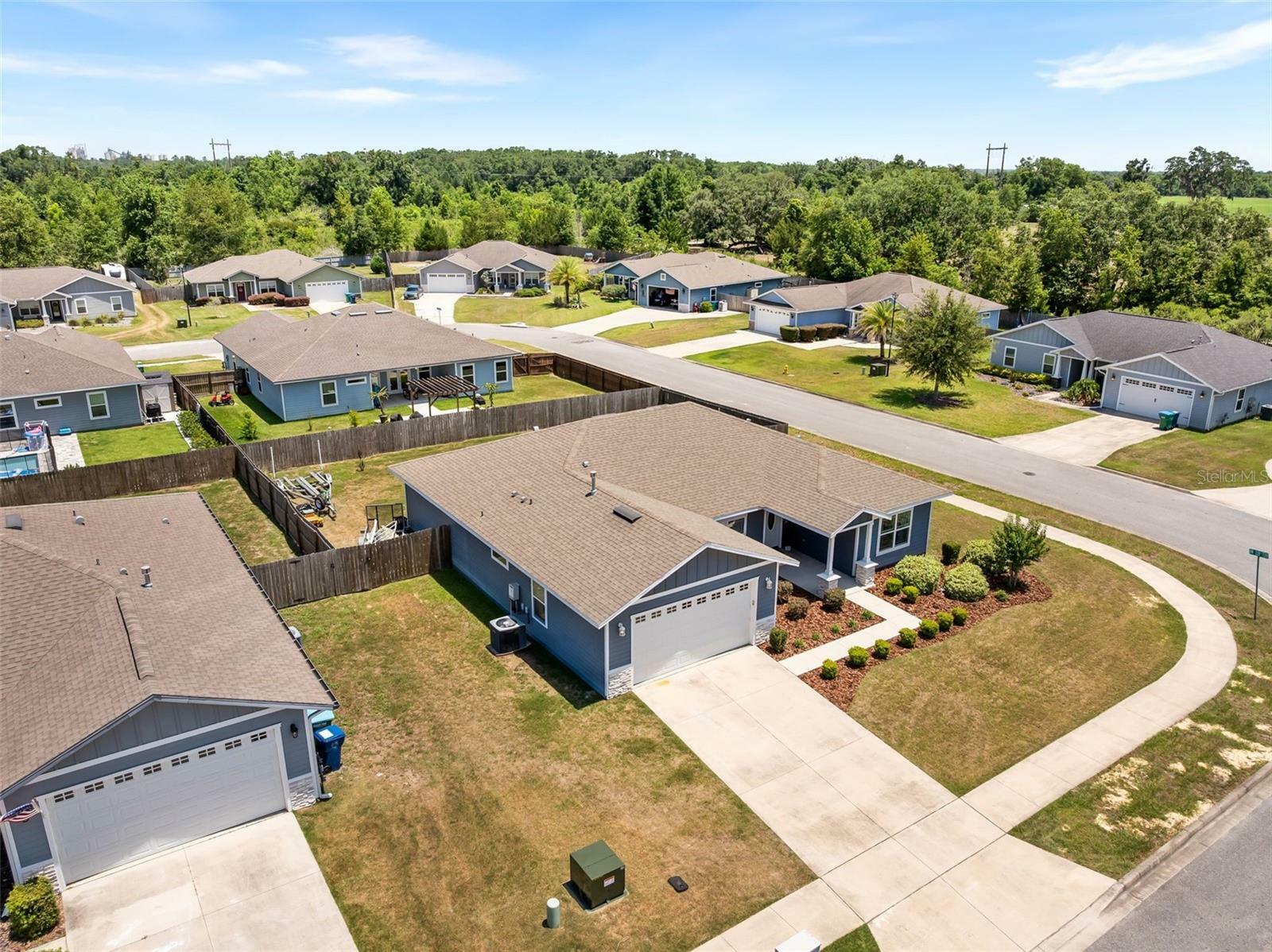 Property Photo: 22882 NW 4th Place FL 32669
