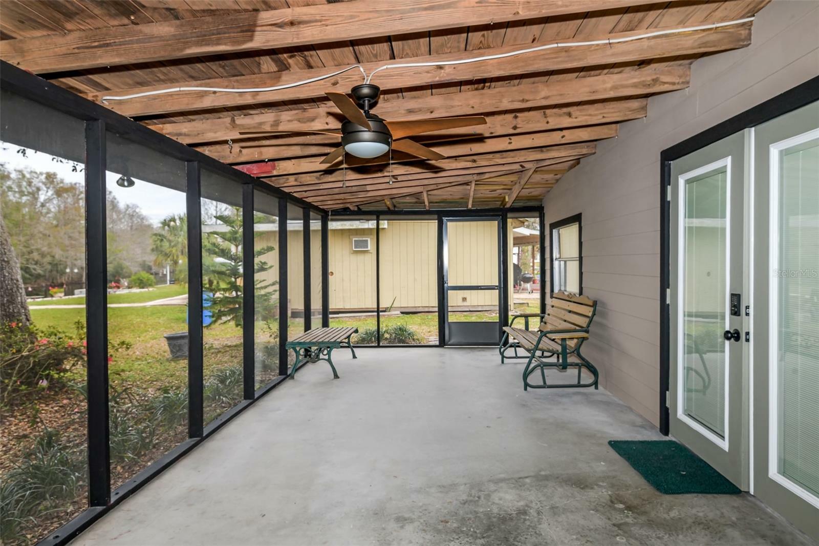 Property Photo: 11199 E Tarpon Court FL 34436