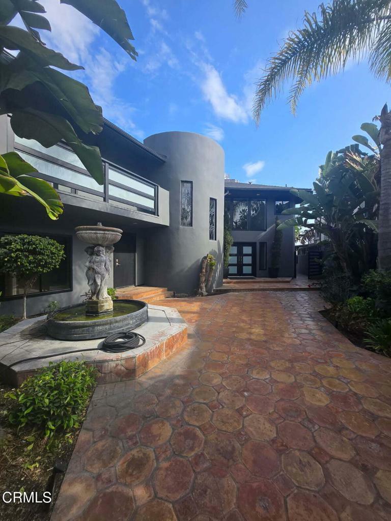 Property Photo: 952 Peninsula Street CA 93001