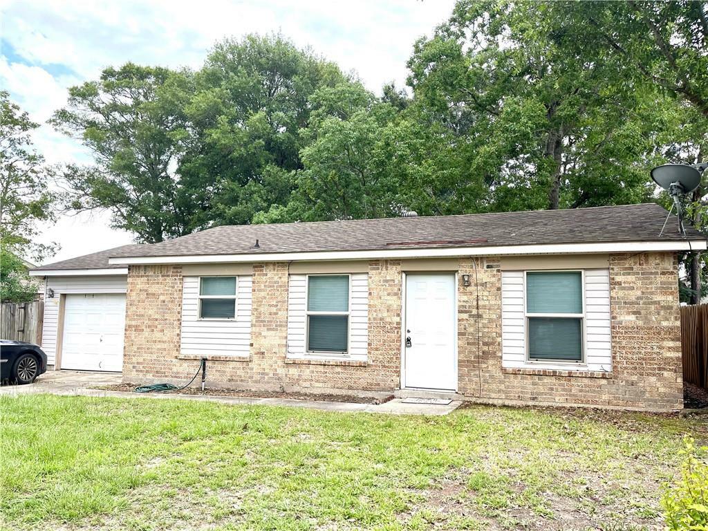 Property Photo: 2002 Heather Lane LA 70461