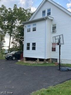 Property Photo: 32 Ellenwood Avenue OH 44146