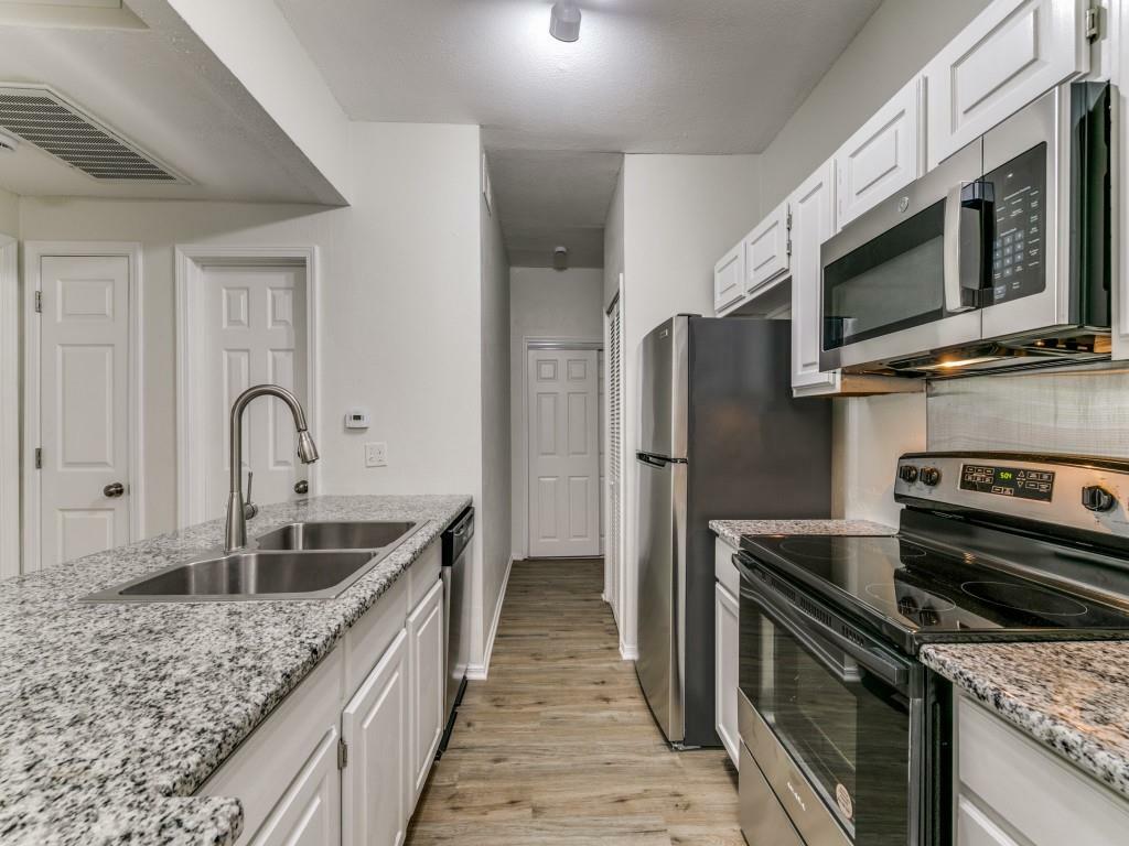 Property Photo: 7151 Gaston Avenue 906 TX 75214