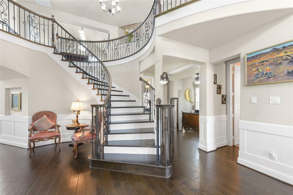 Property Photo: 215 Dominion Drive TX 75098