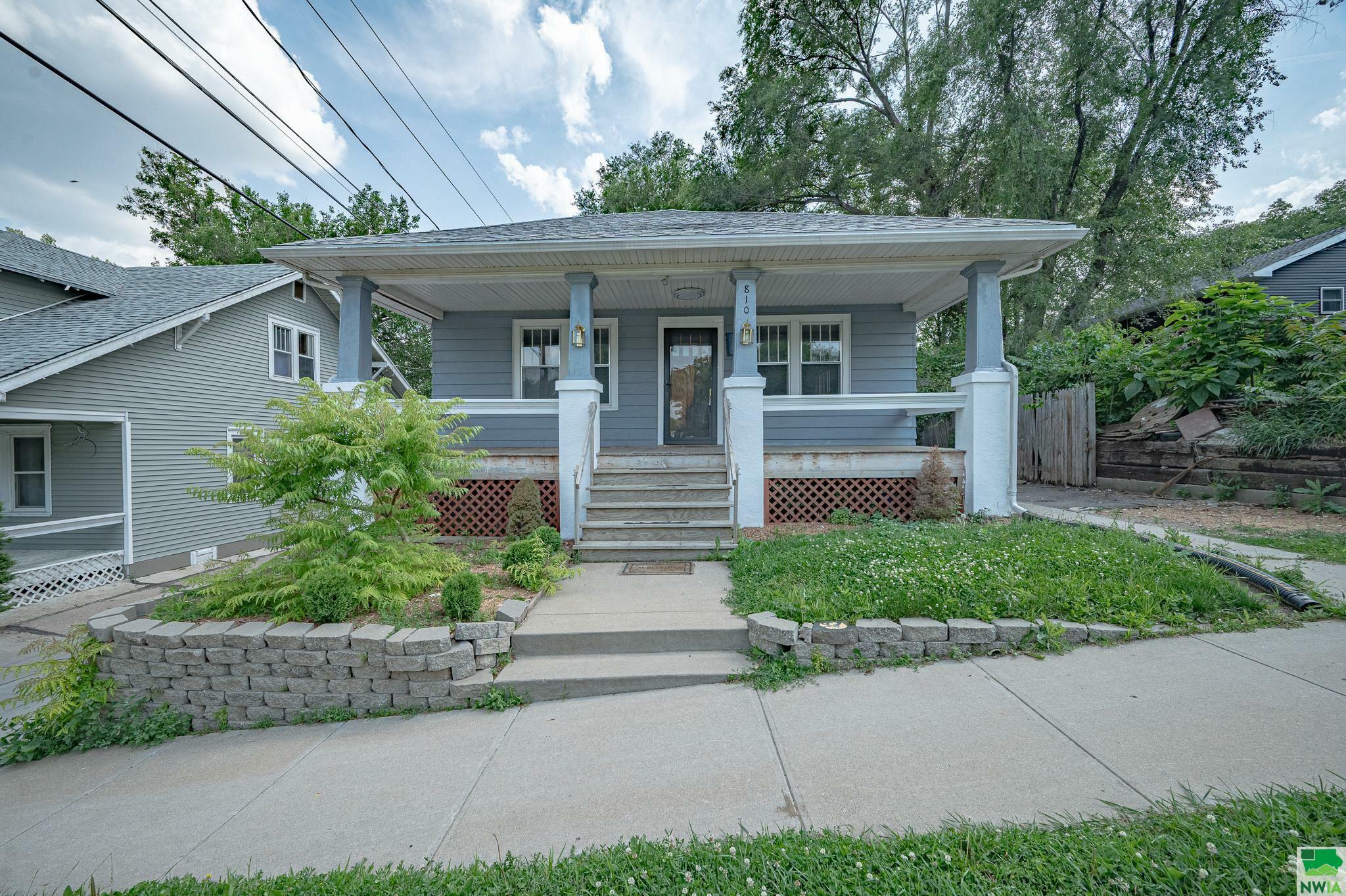 810 23rd St  Sioux City IA 51104 photo