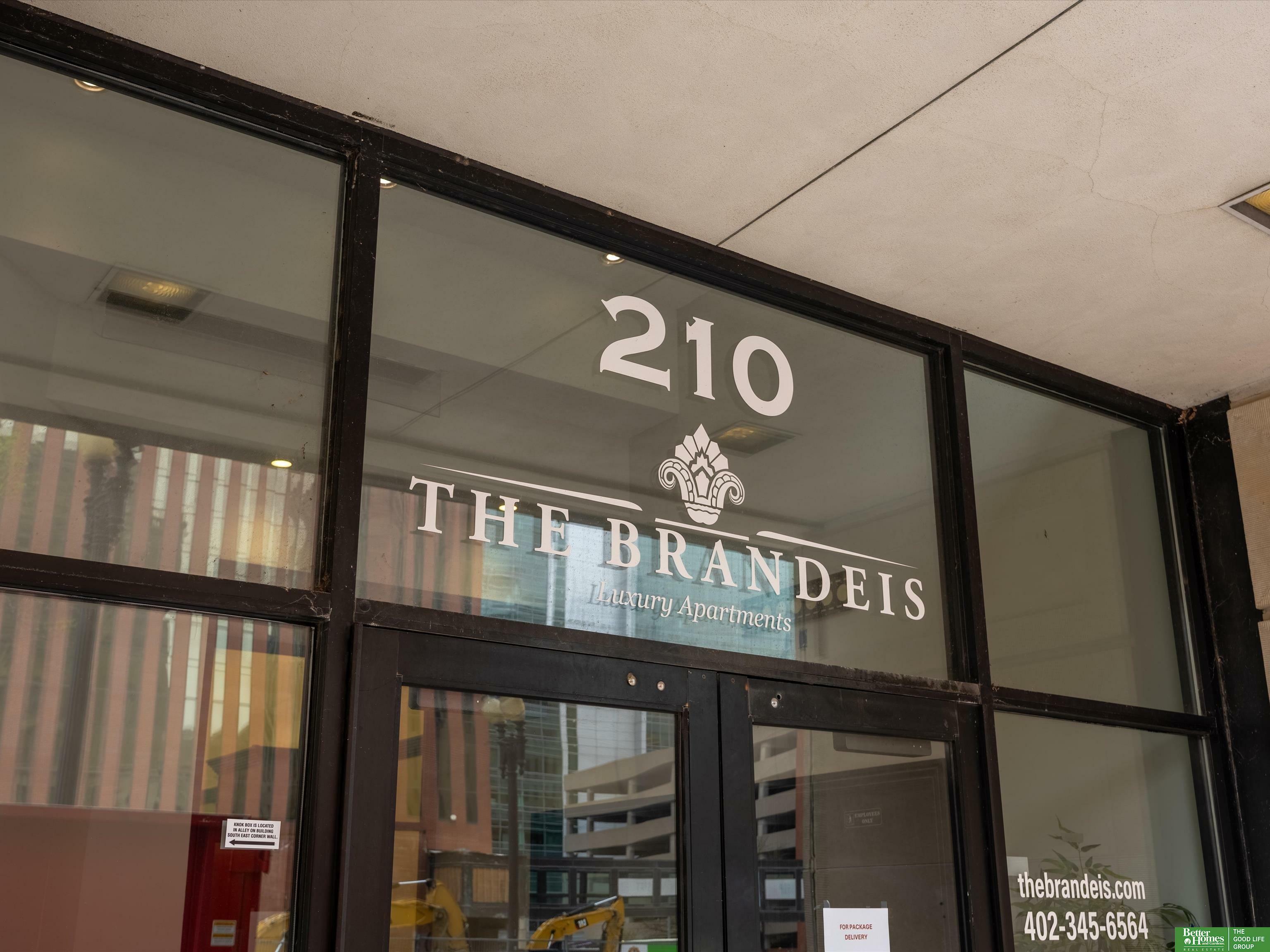 Property Photo:  210 S 16th Street 901  NE 68102 
