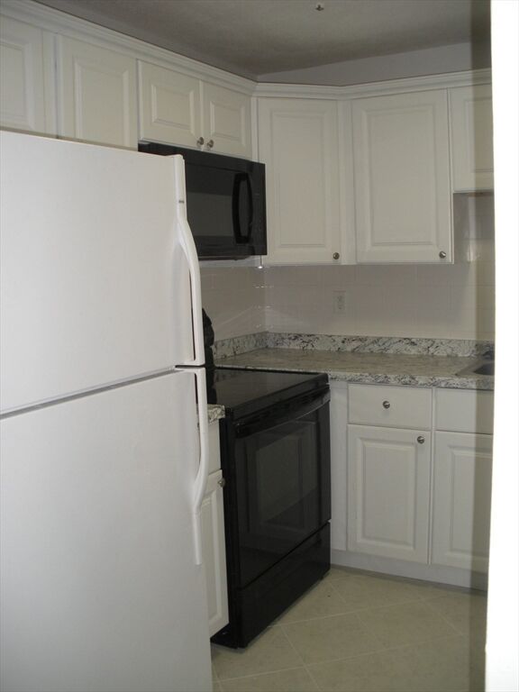 Property Photo:  47 West Street A2  MA 02368 