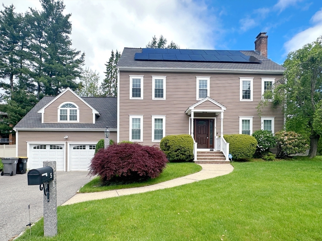 Property Photo: 5 Reservoir Rdg Rd MA 01702