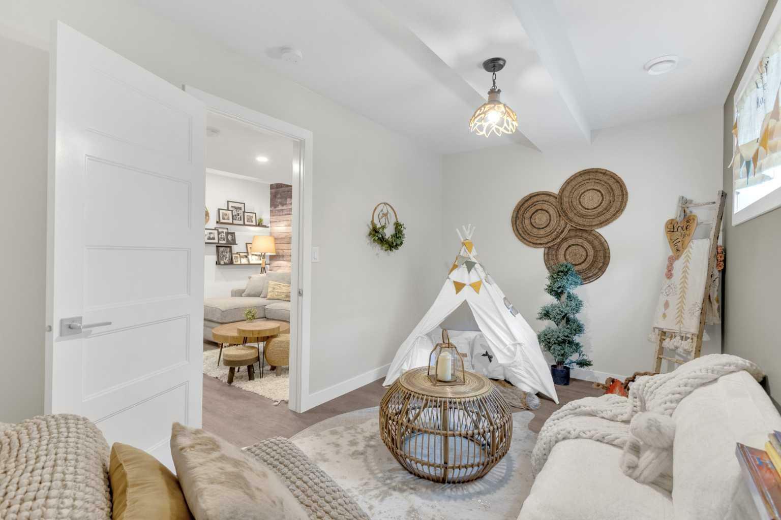 Property Photo:  40 Golden Crescent  AB T4P 2P9 