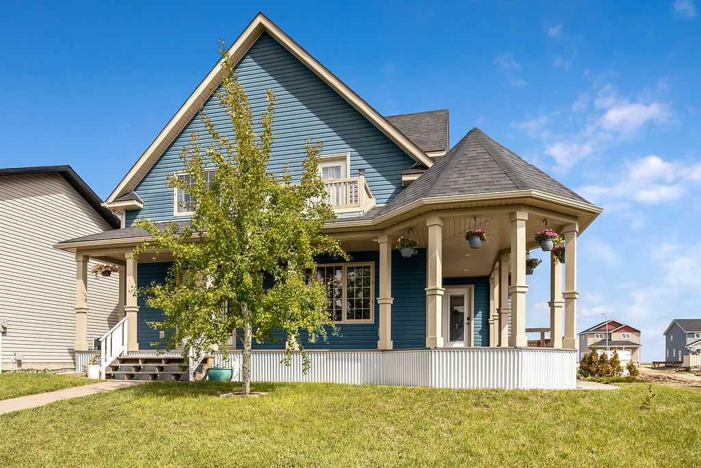 Property Photo: 112 Caspell Street AB T0L 0P0