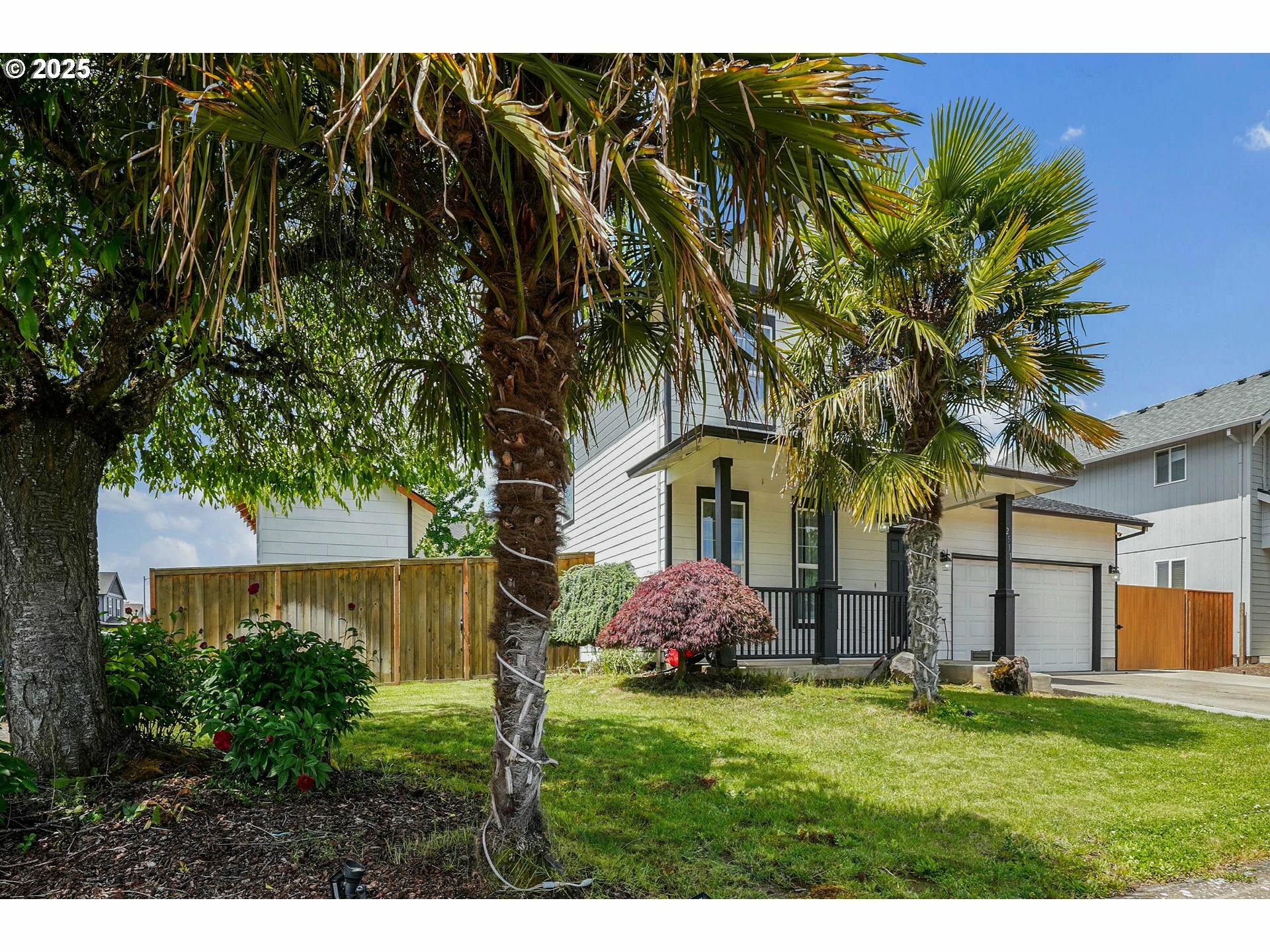 Property Photo: 2511 Patriot St OR 97071