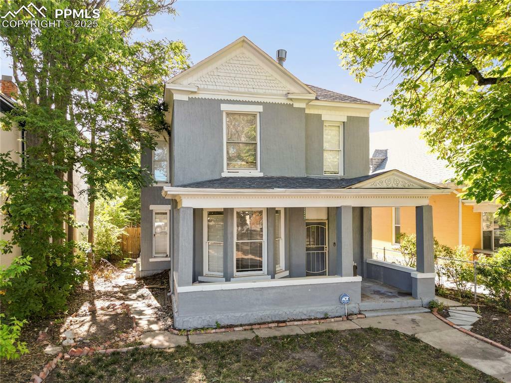Property Photo:  322 Broadway Avenue  CO 81004 