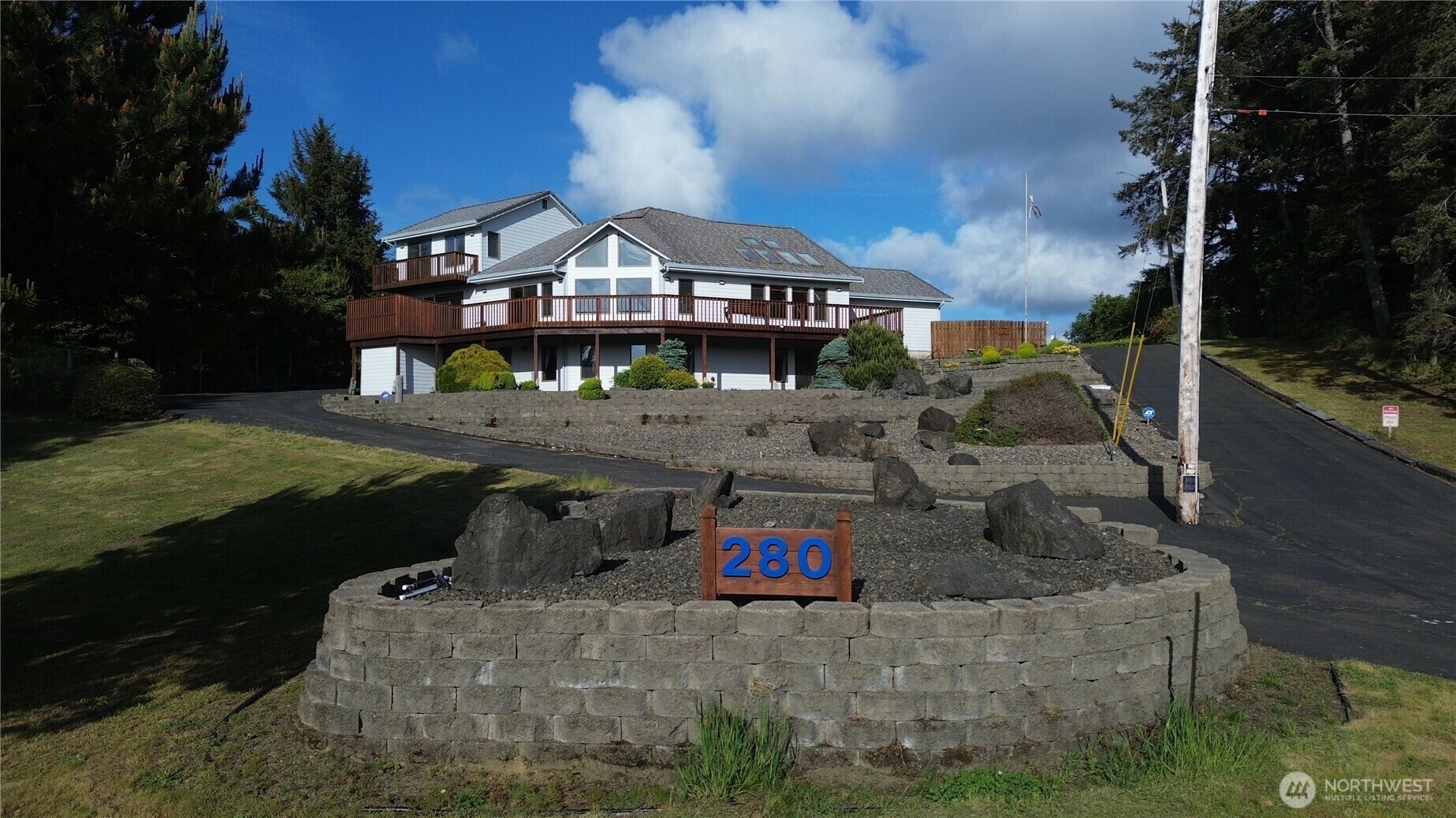 Property Photo: 280 Surf Street WA 98595