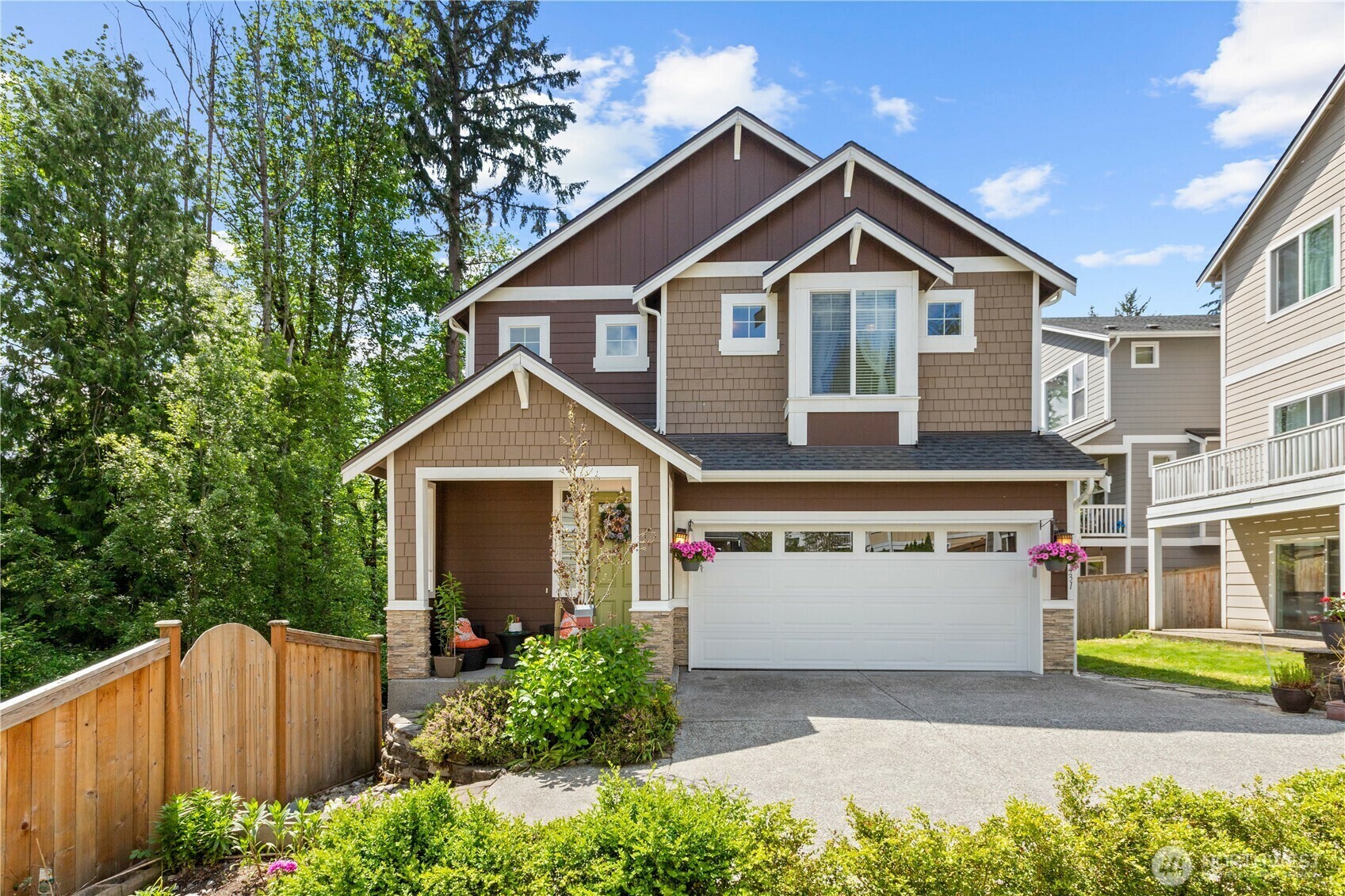 Property Photo: 17431 3rd Avenue SE WA 98012