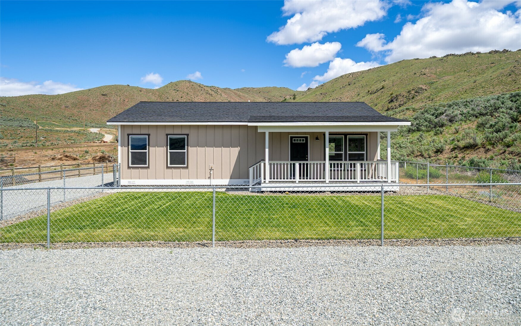Property Photo:  10  Spring Canyon Road  WA 98843 