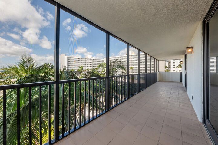 Property Photo:  3400 S Ocean Boulevard 4H  FL 33487 