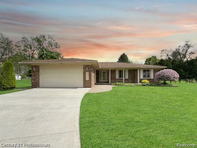 6820 Emerald Shores Drive  Troy MI 48085 photo