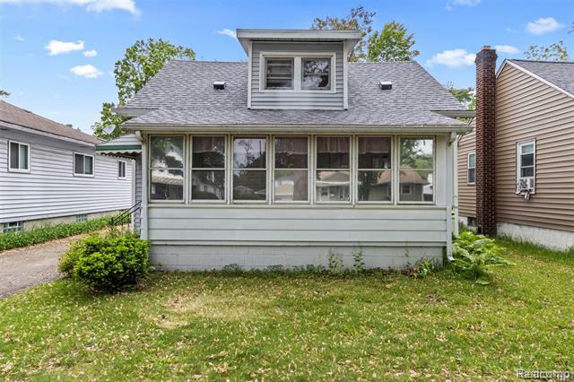 Property Photo: 1141 E Madge Avenue MI 48030