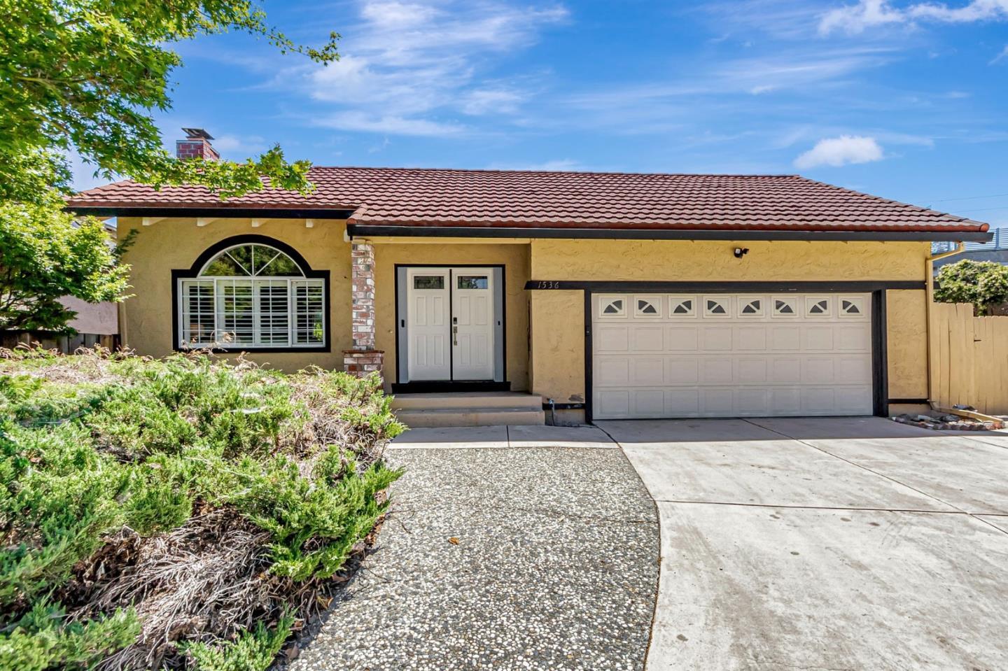 Property Photo: 1536 Camino Cerrado CA 95128