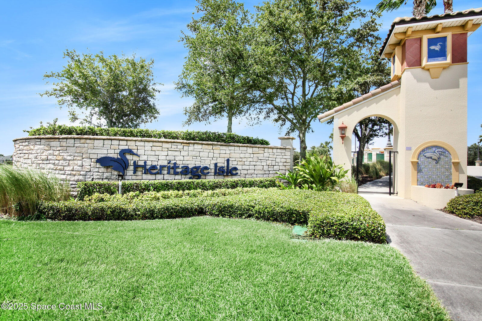 Property Photo:  6848 Toland Drive  FL 32940 