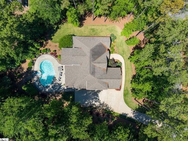 Property Photo: 127 Turnberry Drive SC 29306