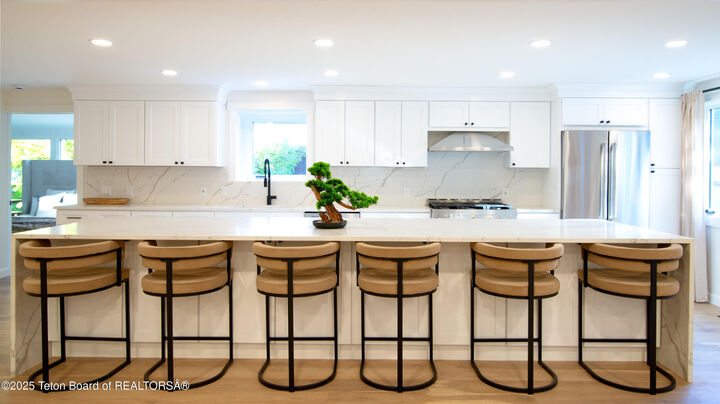 Property Photo: 755 Cache Creek Drive WY 83001