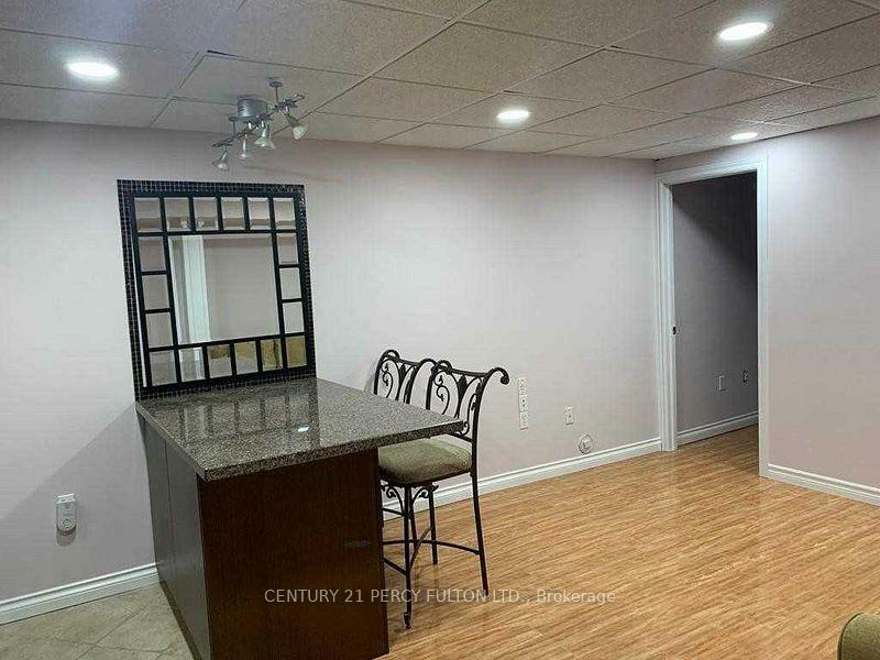 Property Photo: 170 Don Head Village Boulevard Bsmnt ON L4C 0E8