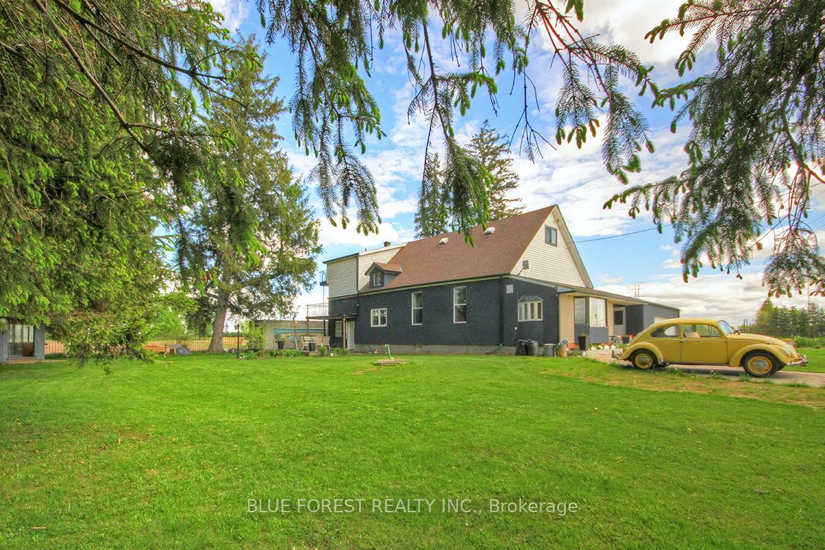 Property Photo: 8198 Littlewood Drive ON N6P 1P3