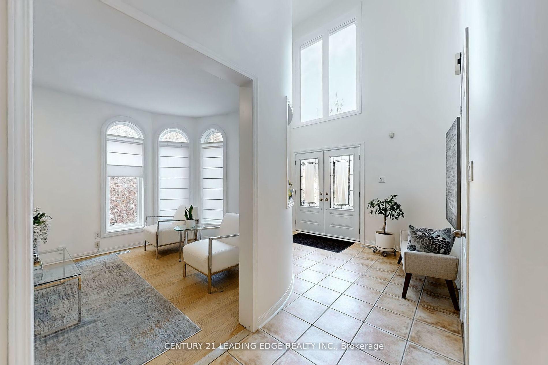 Property Photo: 35 Fortune Crescent ON L4S 1S5