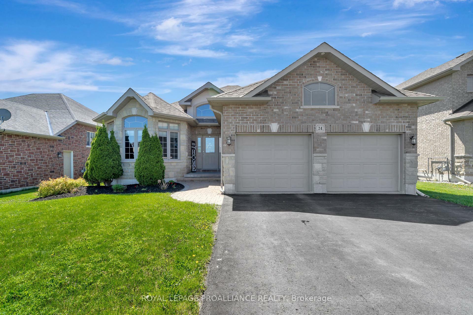 Photo de la propriété: 24 Hampton Ridge Drive ON K8N 0B2