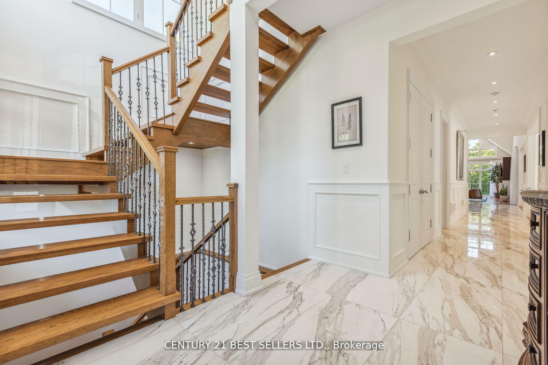 Photo de la propriété: 41 Cudmore Road ON L6L 2Y4