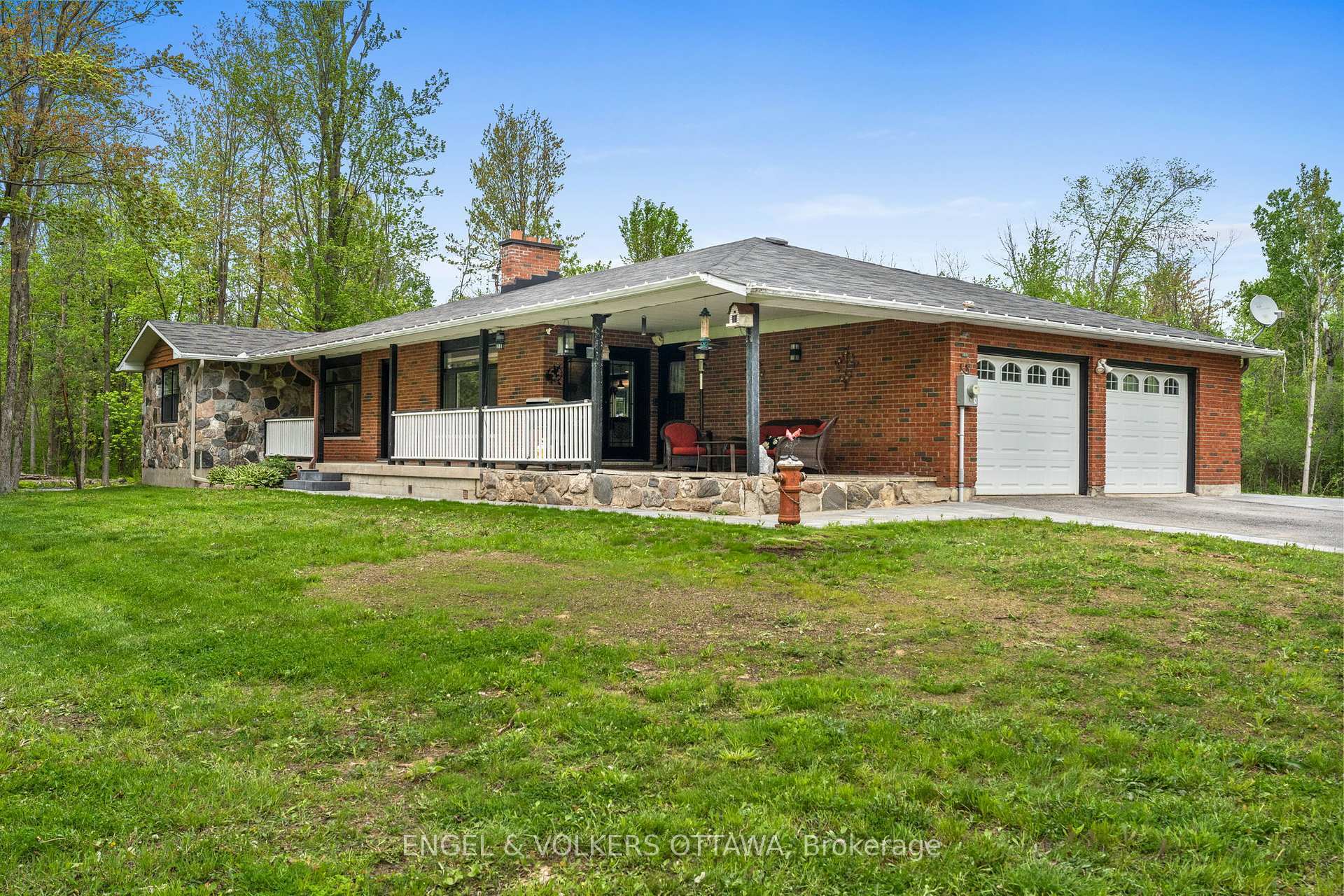 Property Photo: 2323 Reevecraig Road S ON K0G 1J0