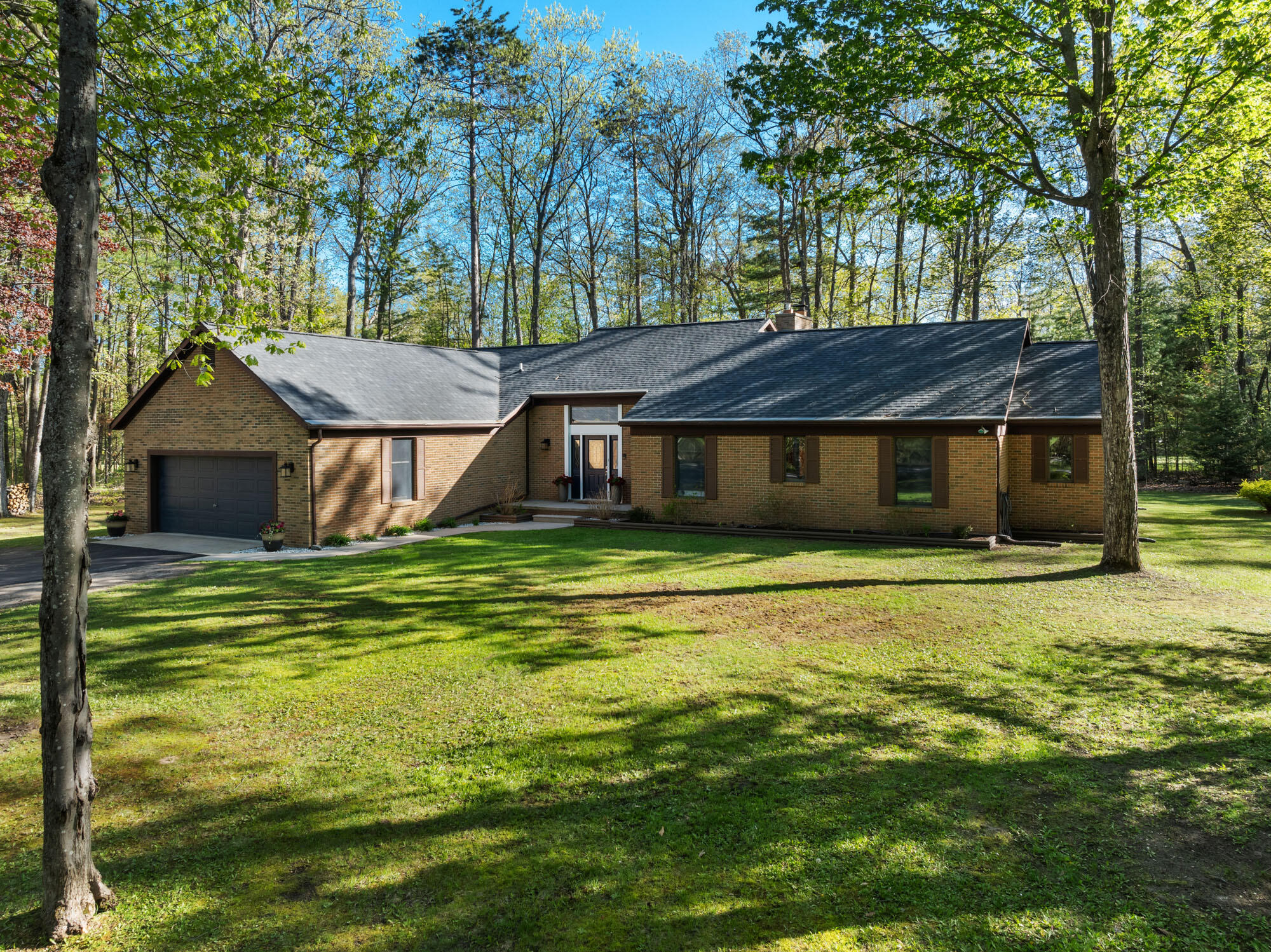 Property Photo: 6211 Link Boulevard MI 49749