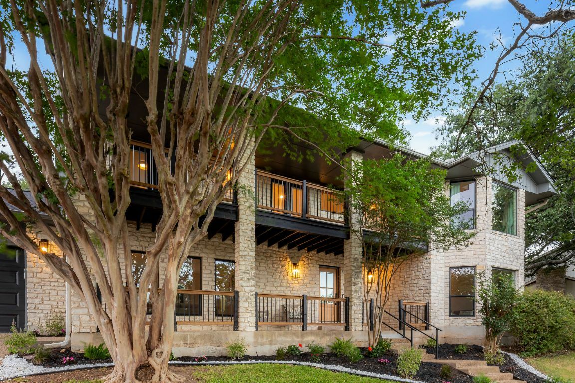 Property Photo: 7302 Jester Boulevard TX 78750