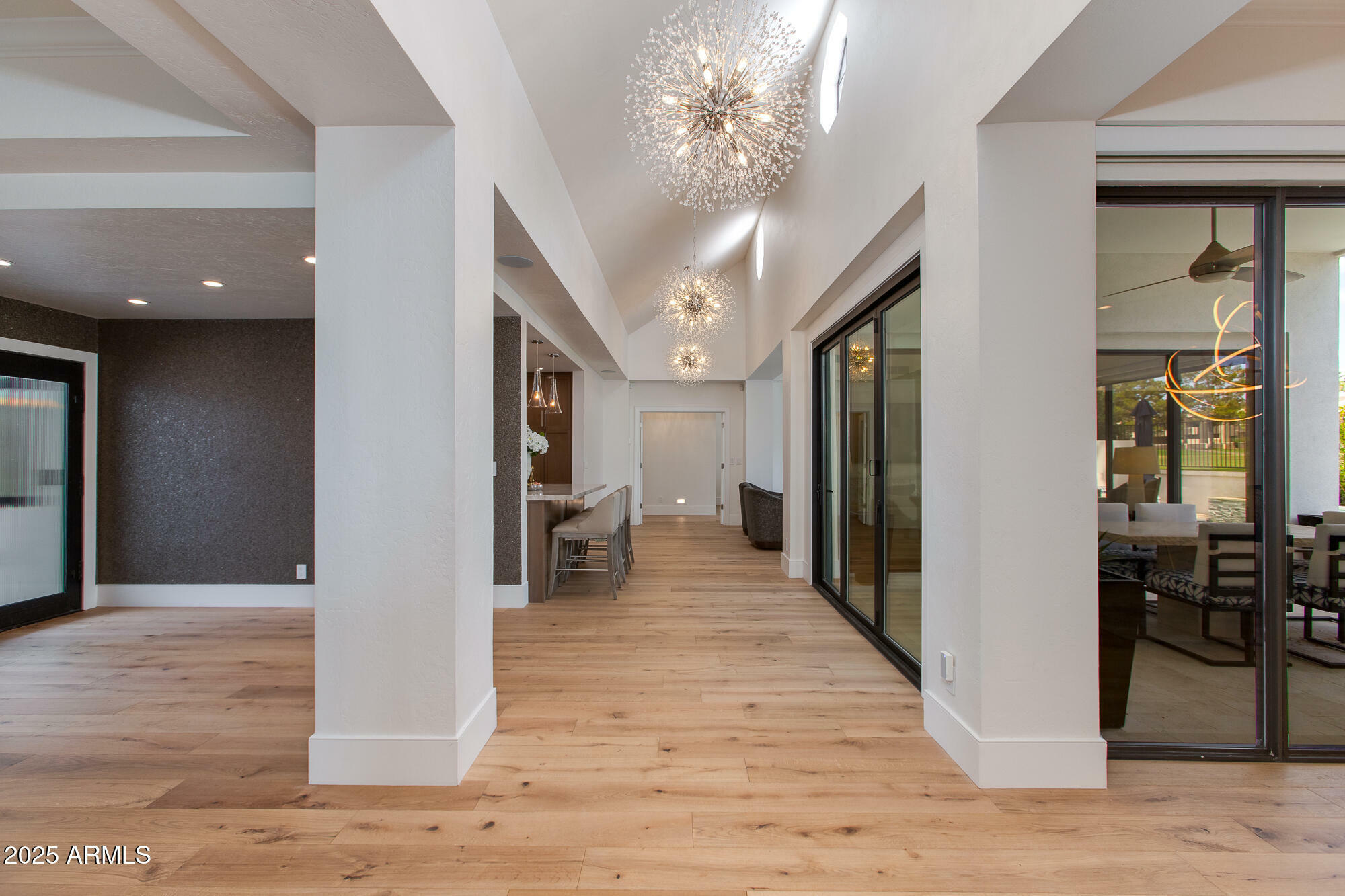 Property Photo: 2737 E Arizona Biltmore Circle 8 AZ 85016