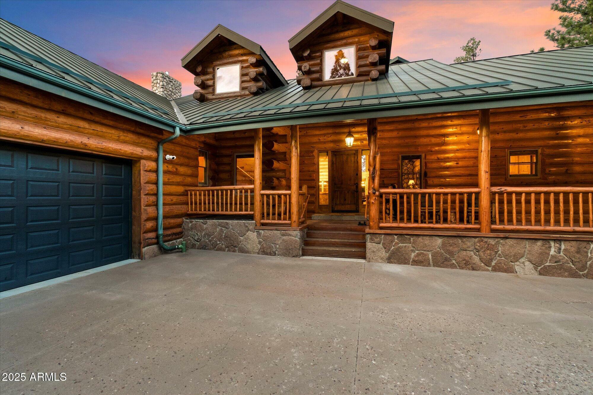 Property Photo: 21 E County Road N 1031 AZ 85927