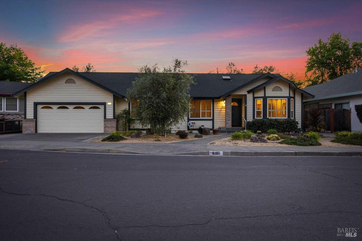 6101 Amie Drive  Windsor CA 95492 photo