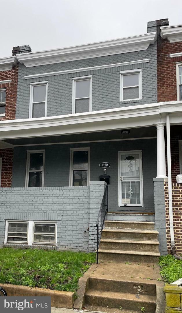 Property Photo: 1910 N Bentalou Street MD 21216