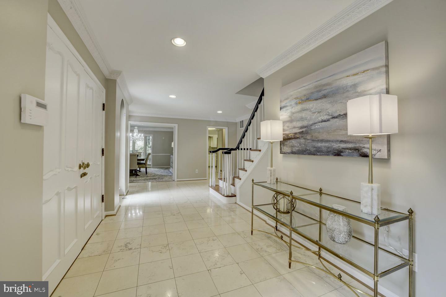Property Photo: 10013 Ormond Road MD 20854
